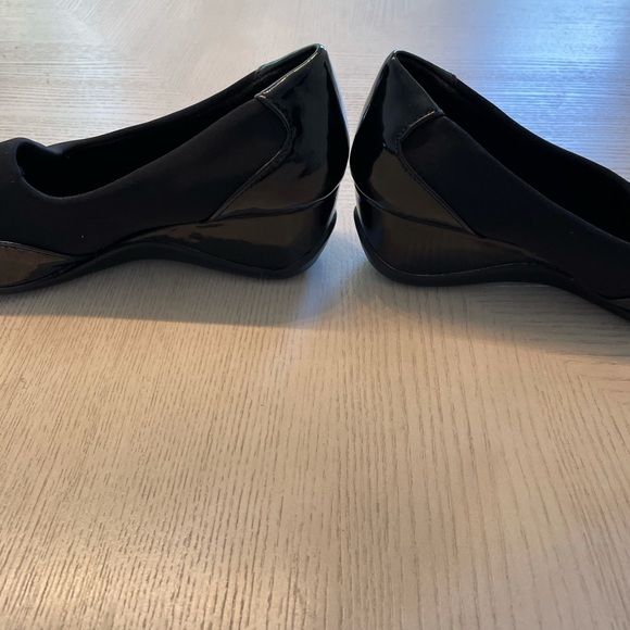 East 5Th, patent Leather W/Material blend Sz 9 New - Picture 2 of 5